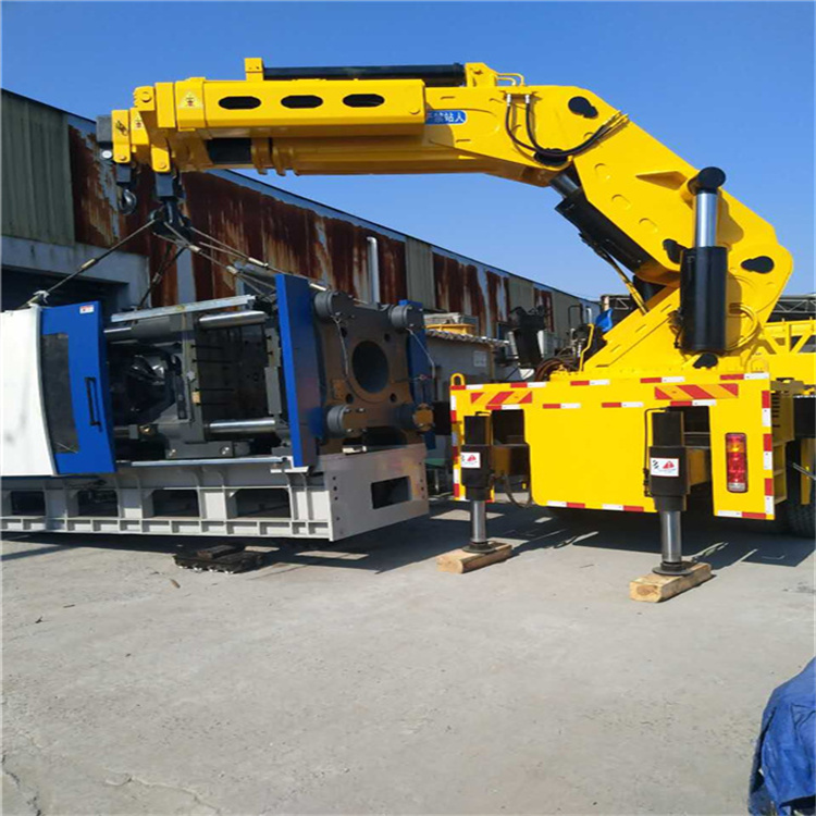 德江 大吨位折臂吊出租费用解析：一小时租赁多少钱