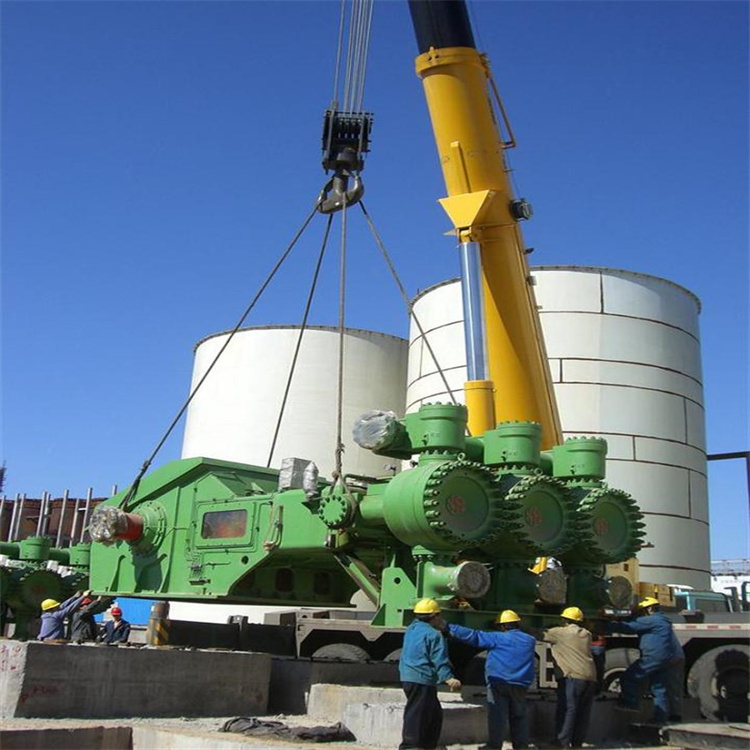 德江吊车挤压碰撞致使的人员伤亡事故如何处理