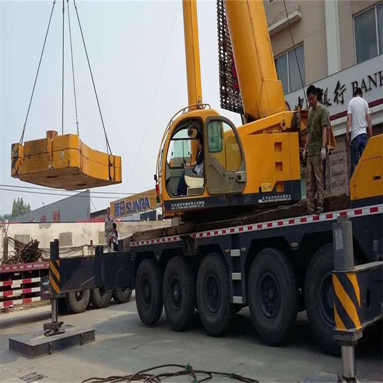 德江当地吊车出租|机器吊装|75吨|工厂搬迁服务